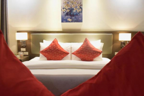 BGC's Prime - Luxe Suite at Bonifacio Civic Center Tower